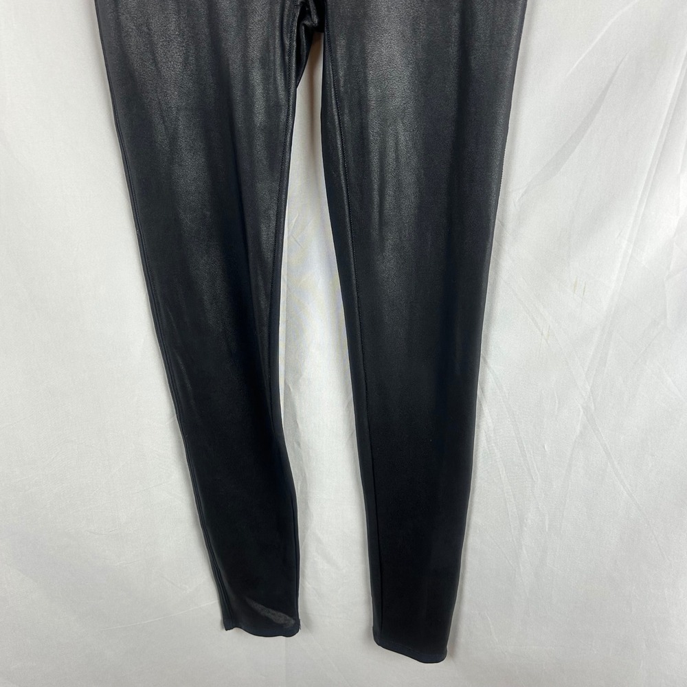 Spanx Faux Leather Leggings Black High Waisted Compression Womens Size Medium - Picture 4 of 7